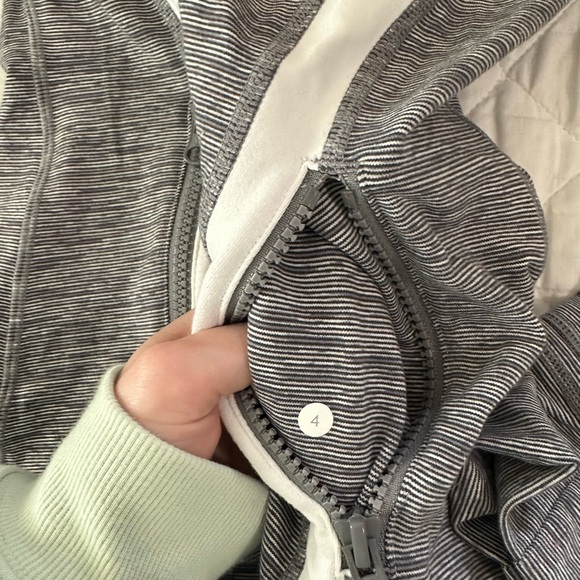 define jacket - Picture 2 of 2